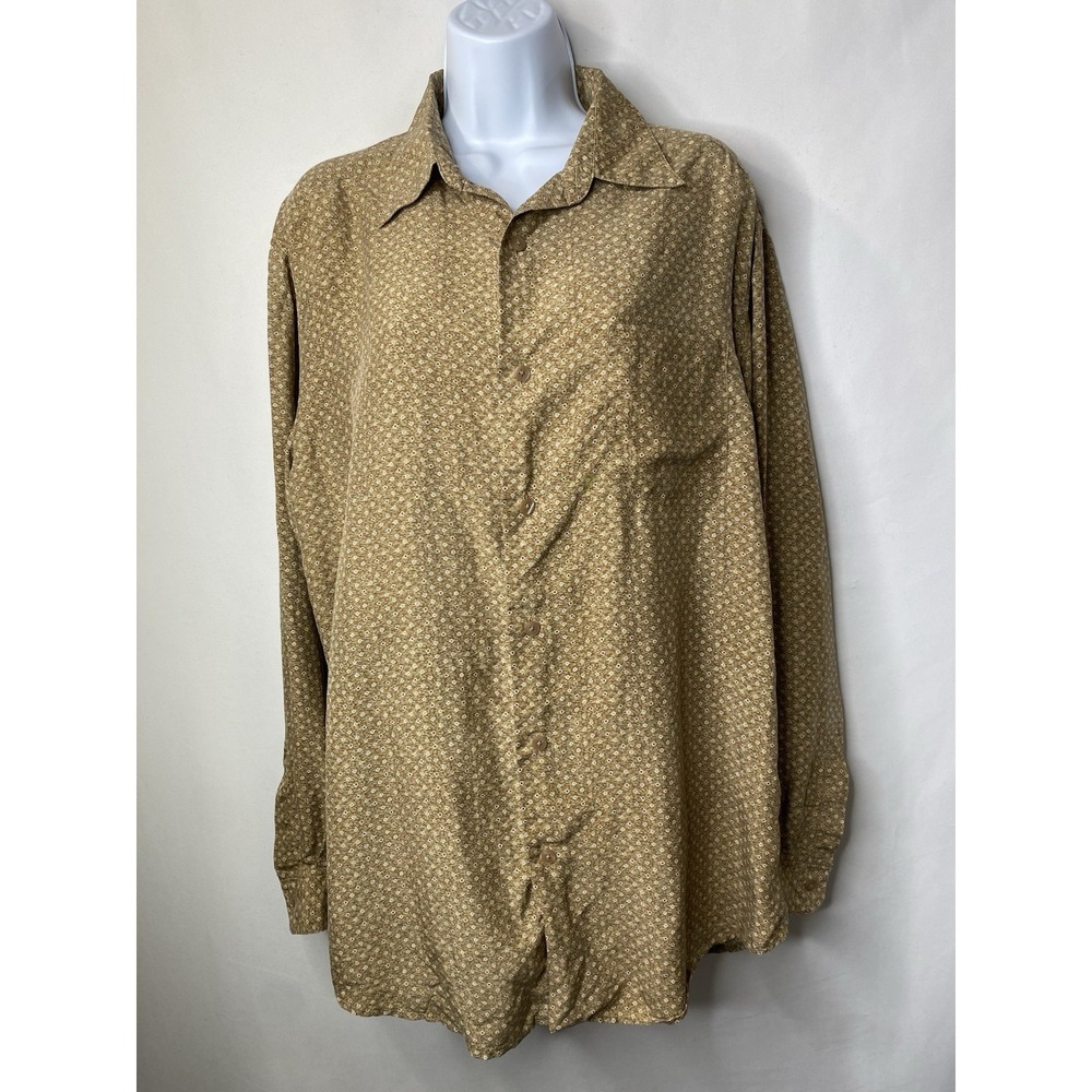 Vintage Claiborne Men's 100% Silk Business Shirt Size Large Career Office Wear